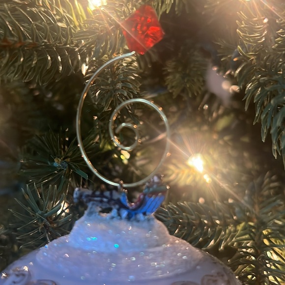 THOMAS KINKADE CHRISTMAS ORNAMENT 10 - Picture 3 of 4